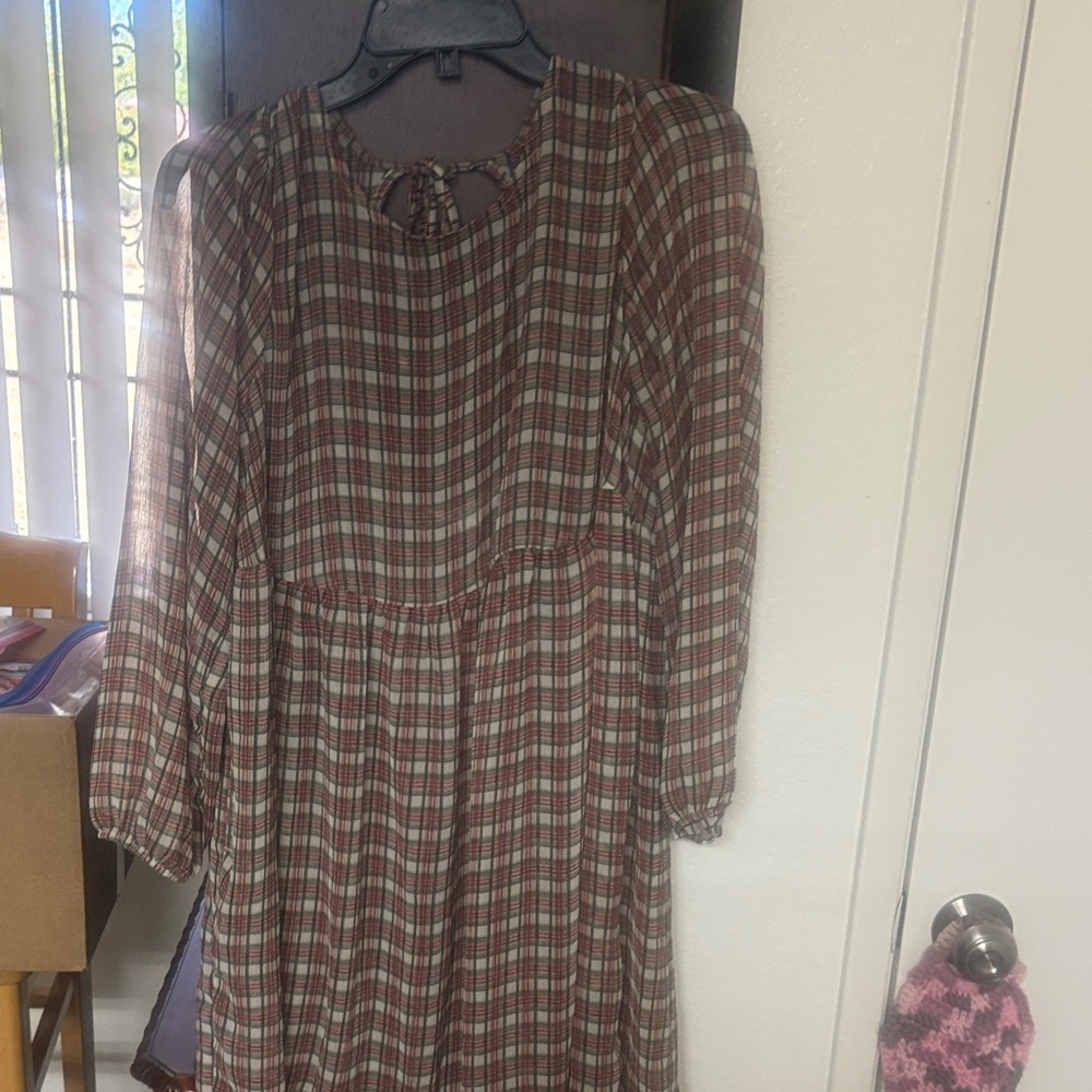 American Eagle Outfitters Plaid Long Sleeve Dress - Brown and White